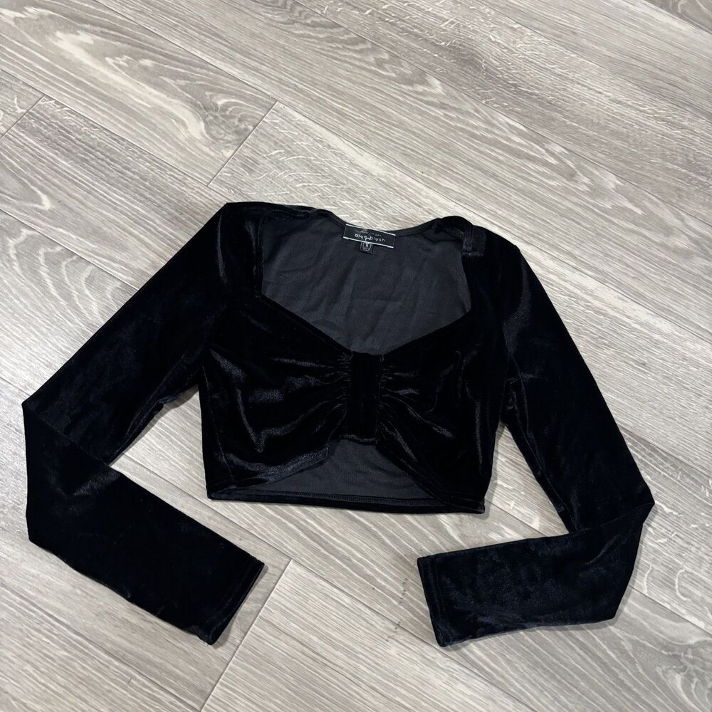 Blue Blush Black Velvet Sweetheart Crop Top Size Small